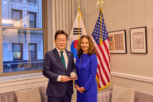 S. Korean president at NYSE