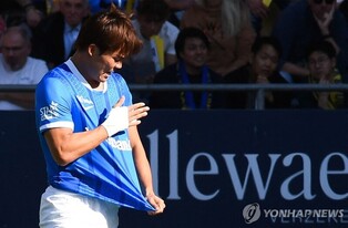 오현규, 경기 종료 직전 극적 결승포…헹크 3연패 위기서 구출