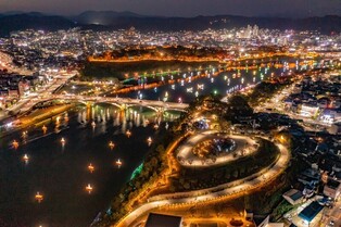 경남도, 외국인에 진주유등축제 연계 산청·하동 여행상품 판매