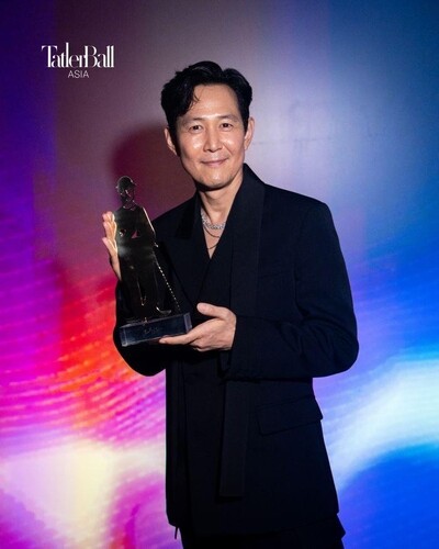 Lee Jung-jae becomes first Korean to receive Charlie Chaplin Award