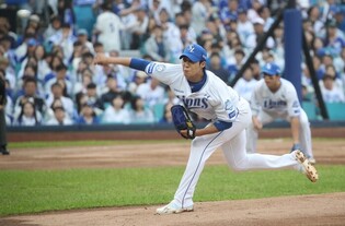 Lions edge out Dinos to advance in KBO postseason
