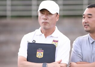 하혁준 라오스 축구대표팀 감독, 올해 말까지 3개월 연장 계약