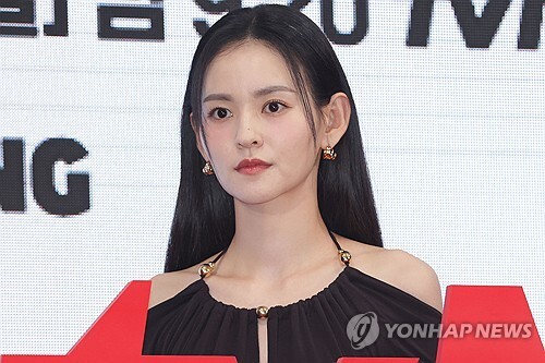 Actress Kim Yun-hye to Marry on Oct. 25