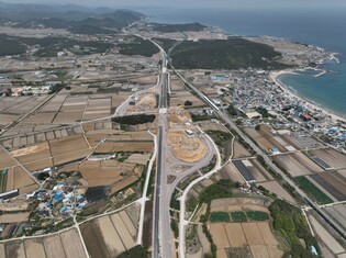 포항∼영덕 고속도로 다음달 7일 개통…국도보다 20분 단축