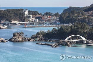 삼척 장호어촌마을 해안산책로 노후화 심각…안전 점검 D·E등급