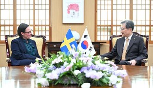 S. Korea-Sweden talks