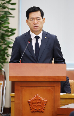 Parliamentary audit of arms procurement agency