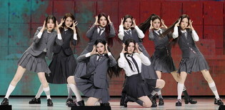 S. Korean girl group Hearts2Hearts