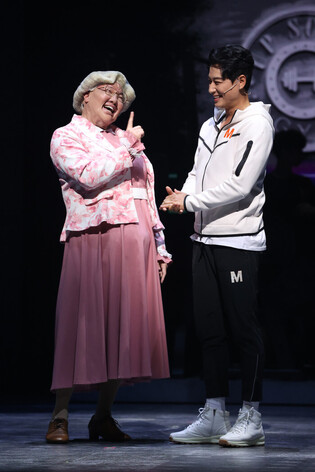 S. Korean actors Jung Sung-hwa and Lee Ji-hoon