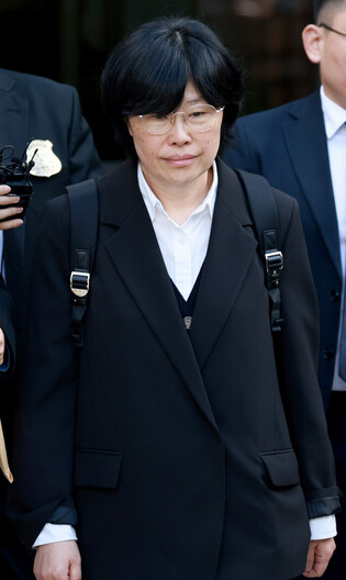 Court to decide on warrant for defense ministry legal officer