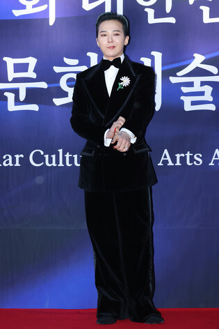 S. Korean singer G-Dragon