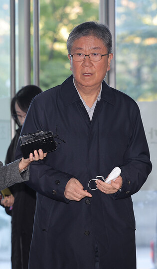 Summons of ex-presidential chief of staff