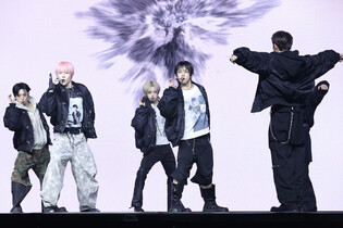 S. Korean boy group &Team