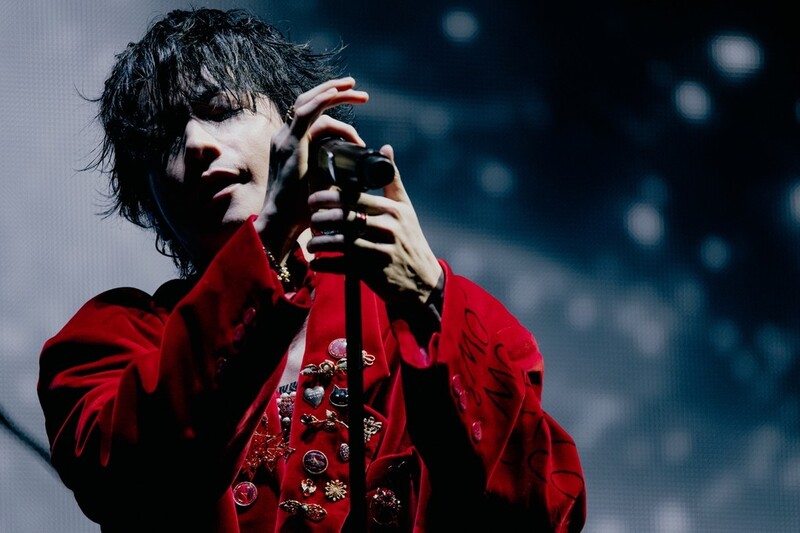 밴드 리더로 변신한 사토 다케루 "이렇게 음악에 몰두하긴 처음"