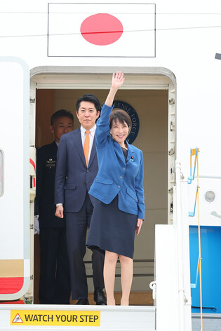 Japanese PM Takaichi visits S. Korea