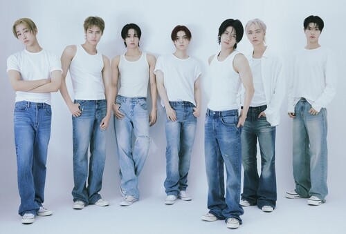 Rookie Group Newbeat Says 'Our Strength Is a Fearless Spirit of Challenge'