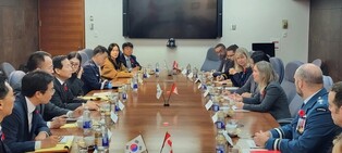 Vice defense chiefs of S. Korea, Canada meet