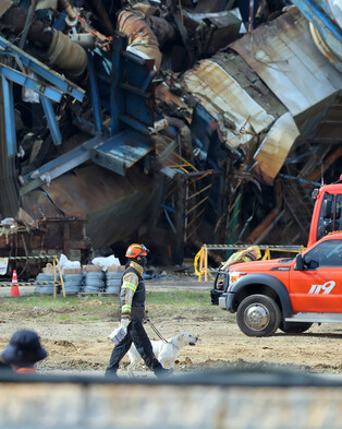 Site of collapsed boiler tower at Ulsan power plant