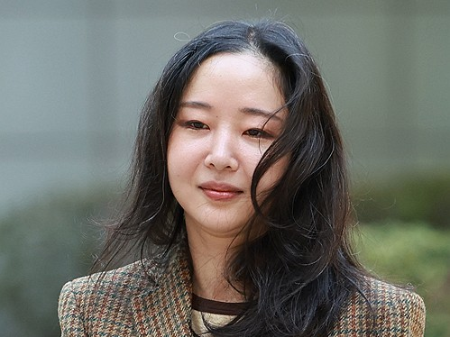 Ex-ADOR chief says she respects NewJeans