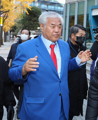 Summons of activist pastor over courthouse riot