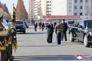 N.K. leader visits public security ministry