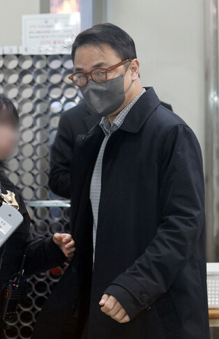 Court to decide on warrant for ex-first lady's brother