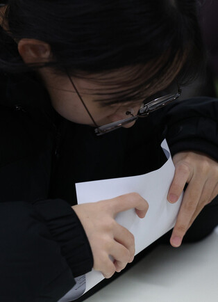 Students get results of college entrance test