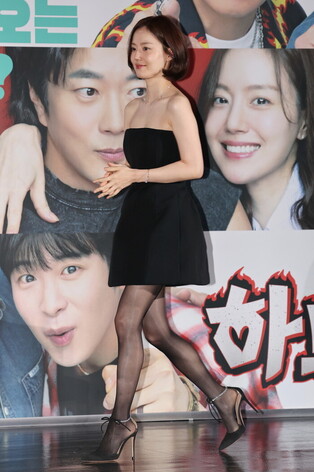 S. Korean actress Moon Chae-won