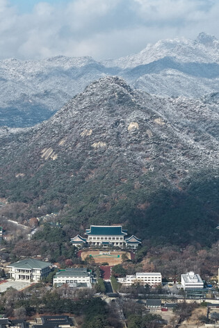 Snowy scenery in Seoul