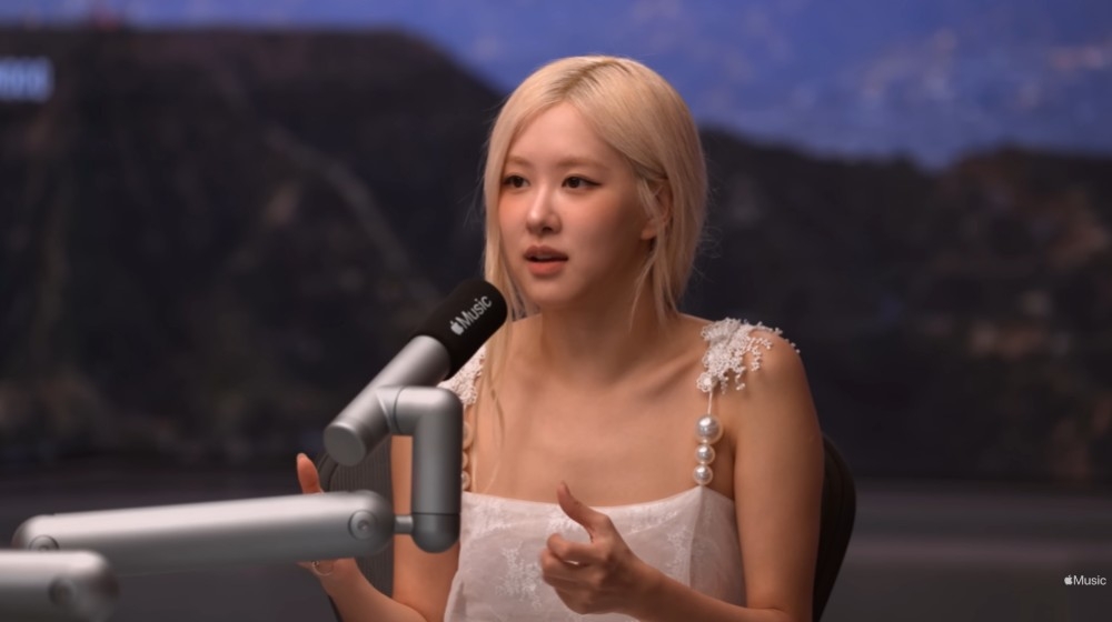 로제 "히트곡 '아파트', 혼자 커서 하버드 법대 간 자식 같아"