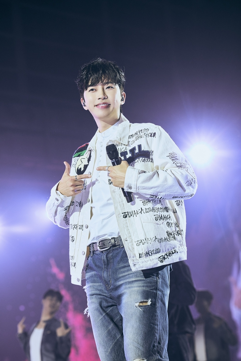 임영웅, 광주서 올해 콘서트 마무리…"늘 여러분 위해 노래"