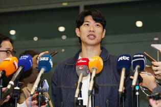 KBO star Song Sung-mun joins San Diego Padres