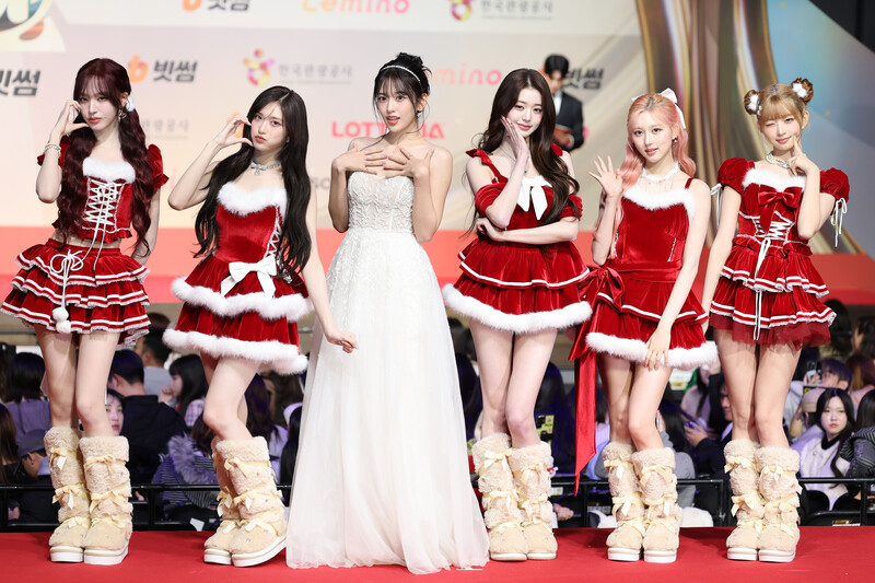 Red carpet photos from '2025 SBS Gayo Daejeon' at Inspire Entertainment Report in Incheon (part 1)