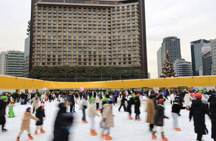 Ice skating in Seoul