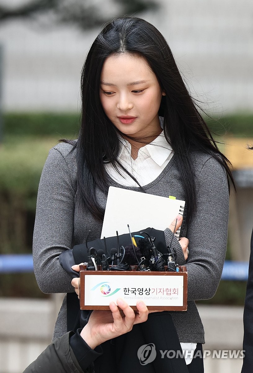 뉴진스 하니, 소속사 어도어 복귀…다니엘은 계약해지 통보