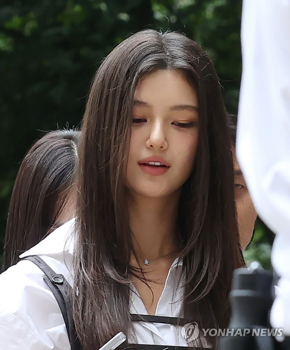 뉴진스 완전체 복귀 무산…다니엘 계약해지·손배 청구(종합2보)