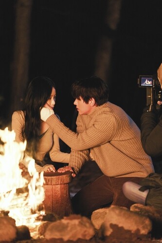 Heize to roll out self-written song 'Even if'