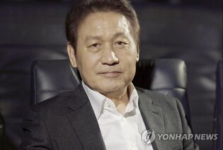 Veteran actor Ahn Sung-ki in critical condition after hospitalization in state of cardiac arrest