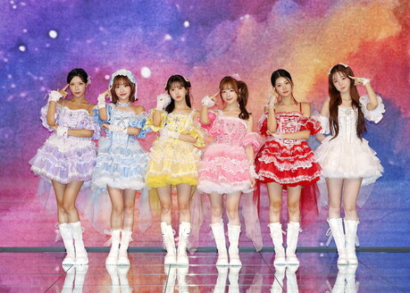 Media conference photos of K-pop girl group LIGHTSUM