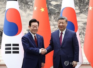 (ROUNDUP) Lee, China's Xi share view on importance of resuming talks with N. Korea