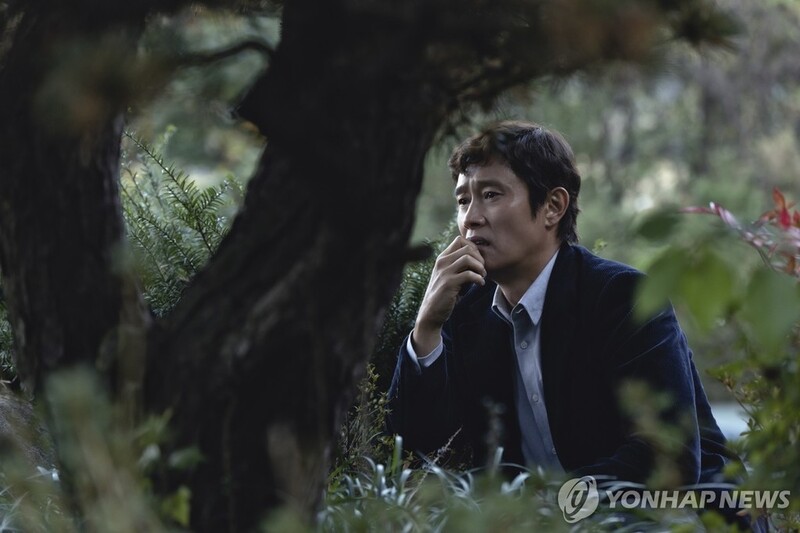 '어쩔수가없다', 美 45개 극장서 조용한 흥행…박스오피스 12위