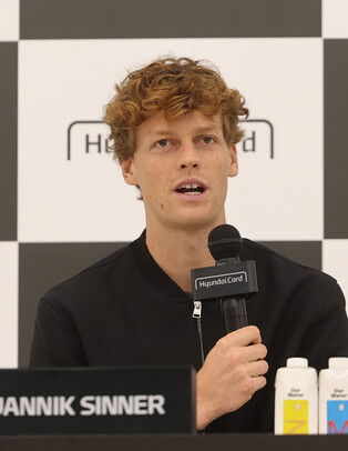 Tennis superstars to renew their rivalry in Seoul