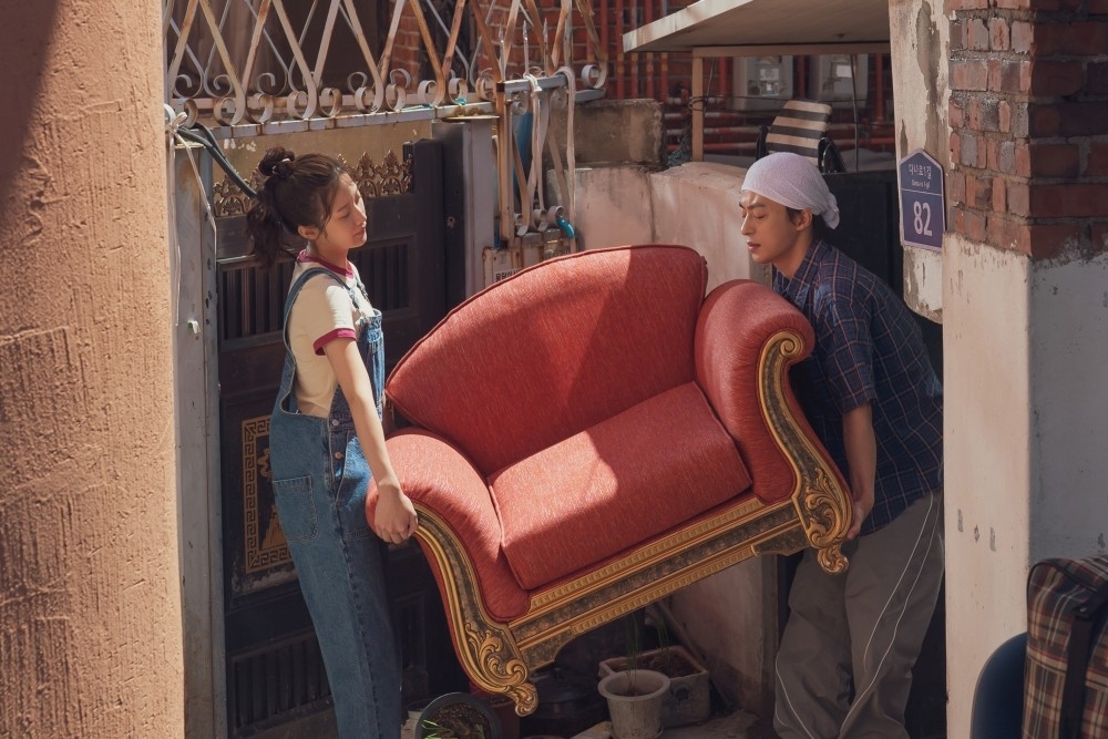 [박스오피스] '만약에 우리' 주말 1위…'아바타 3' 눌렀다