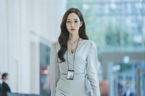 Park Min-young, Wi Ha-joon team up for romance thriller 'Siren'