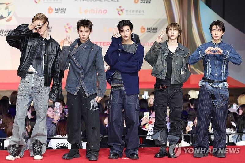 코르티스·킥플립, 애플뮤직 샤잠 선정 '올해의 유망 가수'