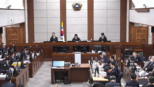 Yoon attends final hearing of insurrection trial