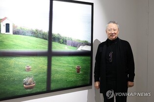 첫 사진전 여는 박용만 "이젠 사진가…일흔에 평가받고 싶었다"