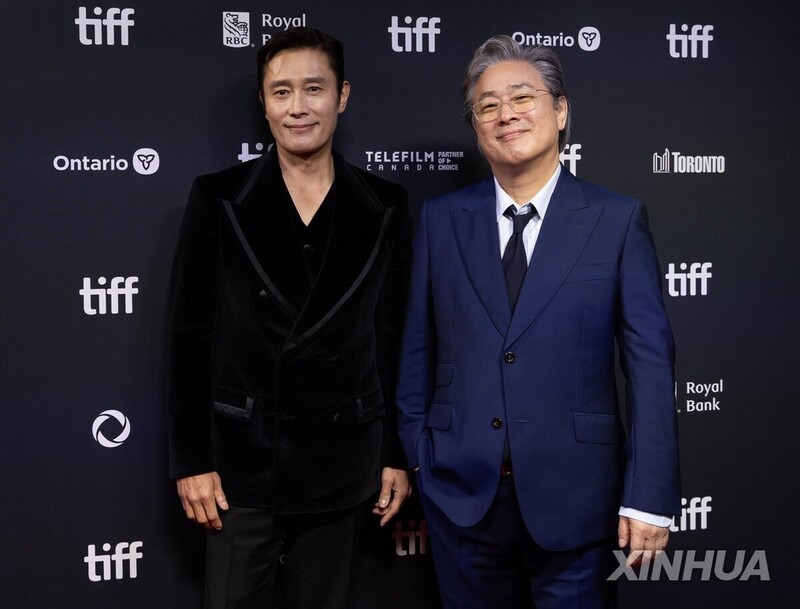 "박찬욱 '어쩔수가없다', 미국서 韓영화 역대2위 흥행 예상"