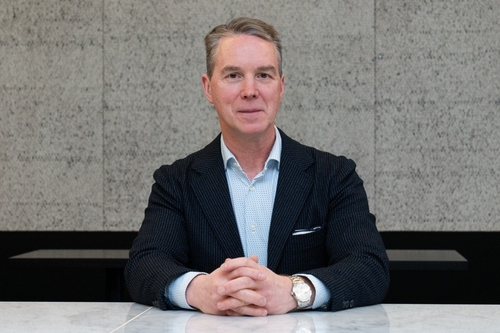 "영화 '슈가'는 끈질김과 헌신, 엄청난 리더십에 관한 이야기"