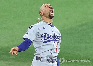 '12년 5천380억' 베츠 "다저스와 계약 끝나는 2032시즌 뒤 은퇴"